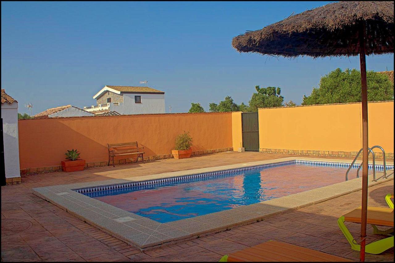 Chalet Con Piscina Privada Кониль-де-ла-Фронтера Экстерьер фото