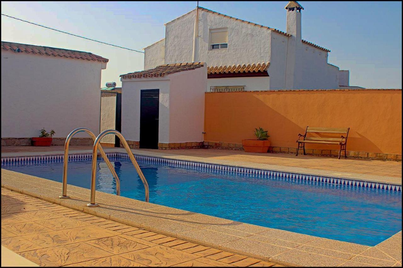 Chalet Con Piscina Privada Кониль-де-ла-Фронтера Экстерьер фото